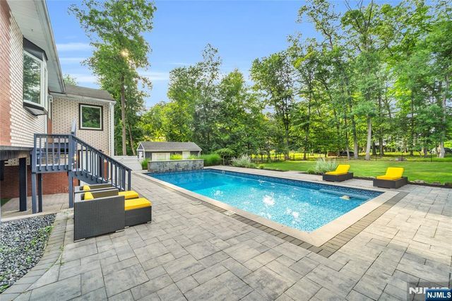 12 Haring Drive, Old Tappan, NJ 07675