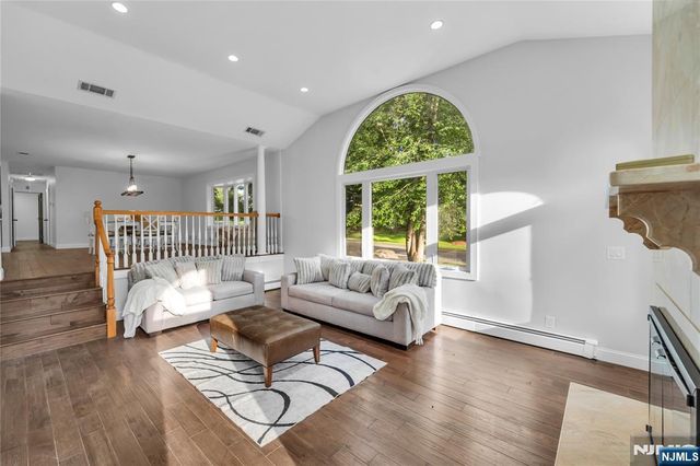 12 Haring Drive, Old Tappan, NJ 07675