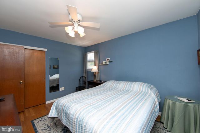 50 OAK AVE, Marlton, NJ 08053
