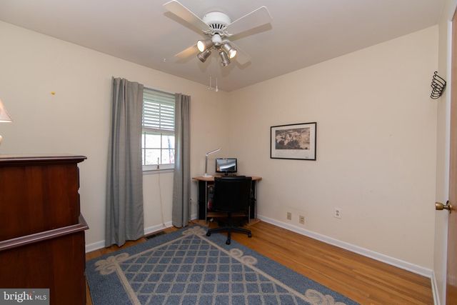50 OAK AVE, Marlton, NJ 08053