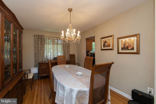 50 OAK AVE, Marlton, NJ 08053