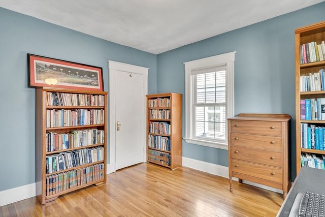 209 Beech St, Boston, MA 02131