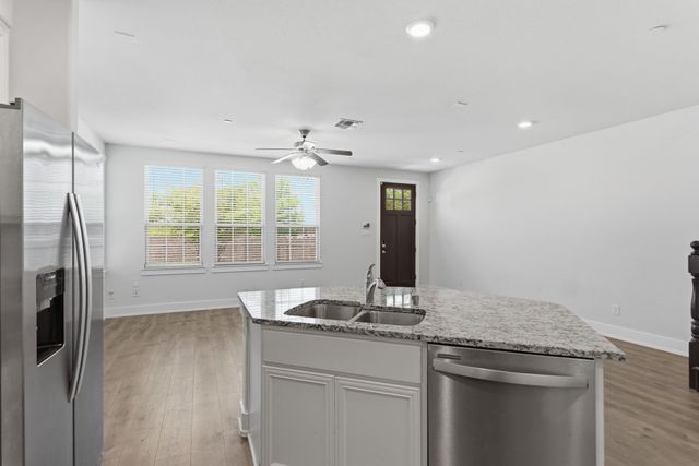 2420 Eureka Way, Lewisville, TX 75056