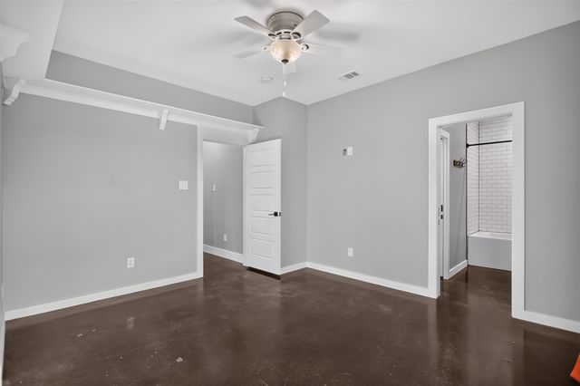 19335 FM 986, Poetry, TX 75160