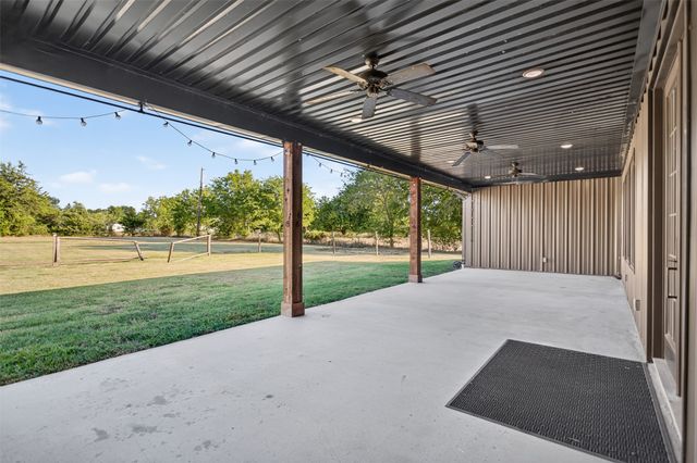 19335 FM 986, Poetry, TX 75160