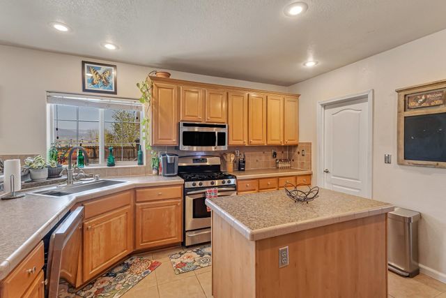 33104 Willow Bend Road, Whitewater, CO 81527