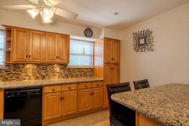 1706 NORTH HILLS DR, Norristown, PA 19401