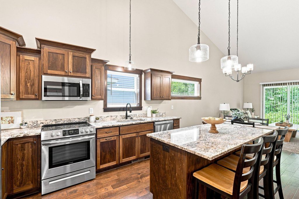 7801 Ava Trail, Inver Grove Heights, MN 55077 — photo 2