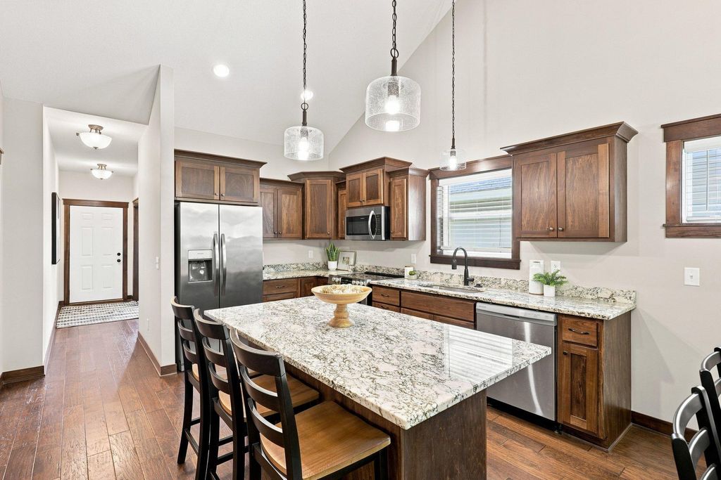 7801 Ava Trail, Inver Grove Heights, MN 55077 — photo 3