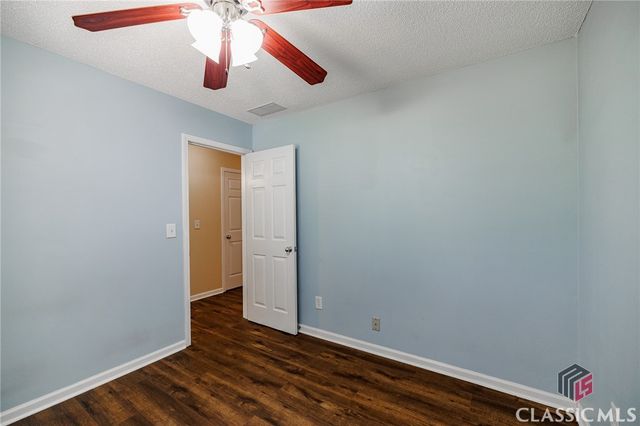 94 Pinewood Circle, Colbert, GA 30628
