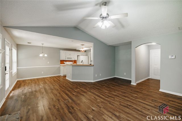 94 Pinewood Circle, Colbert, GA 30628