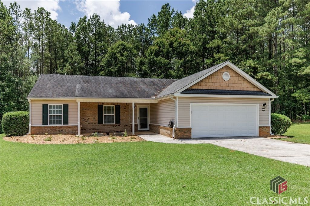 94 Pinewood Circle, Colbert, GA 30628