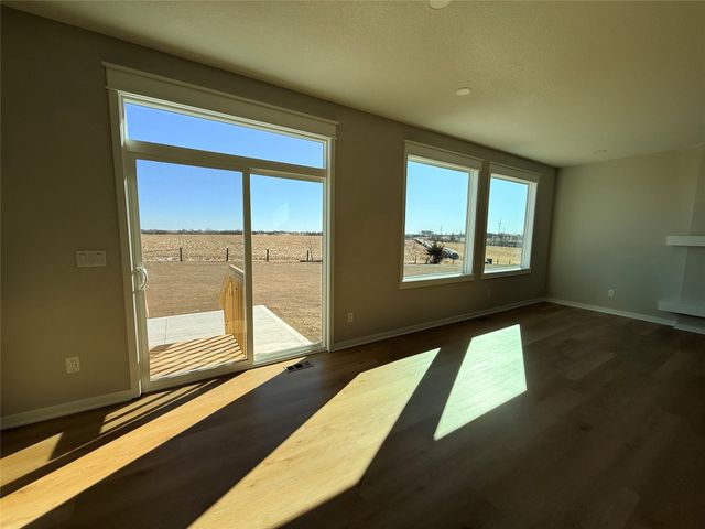 1611 Stuart Court, Stuart, IA 50250