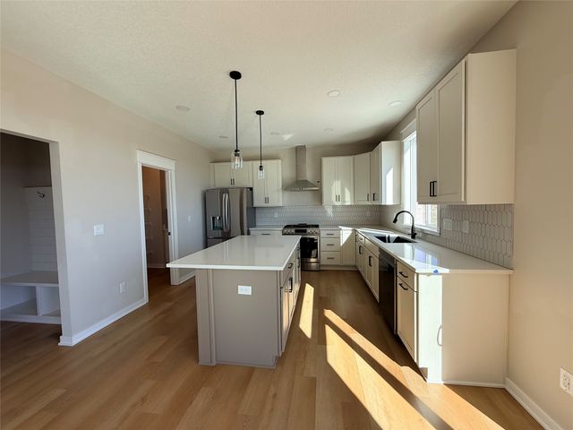 1611 Stuart Court, Stuart, IA 50250