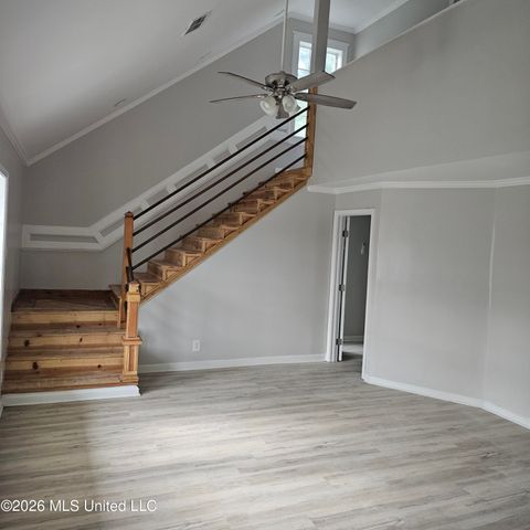 2512 Beachview Drive, Ocean Springs, MS 39564