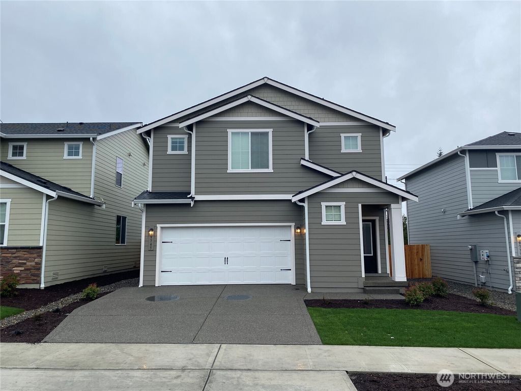 9745 Hay Street SE, Yelm, WA 98597