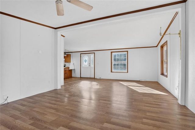 14746 Metro Avenue, Bonner Springs, KS 66012