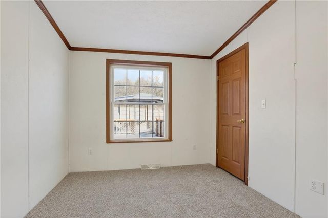 14746 Metro Avenue, Bonner Springs, KS 66012