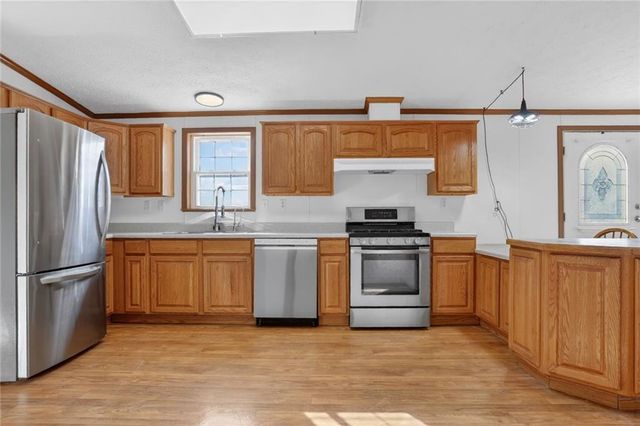 14746 Metro Avenue, Bonner Springs, KS 66012