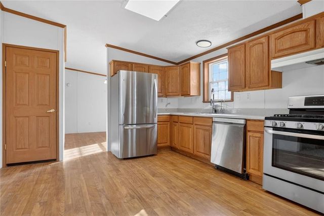 14746 Metro Avenue, Bonner Springs, KS 66012