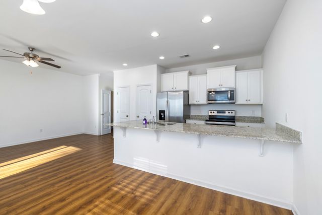 1866 Gabriel Lane, Sumter, SC 29150