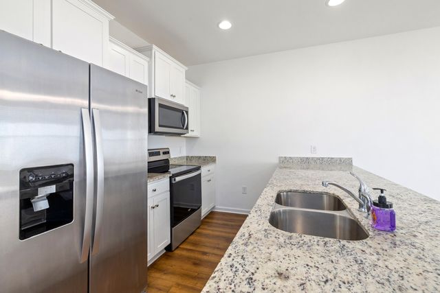 1866 Gabriel Lane, Sumter, SC 29150