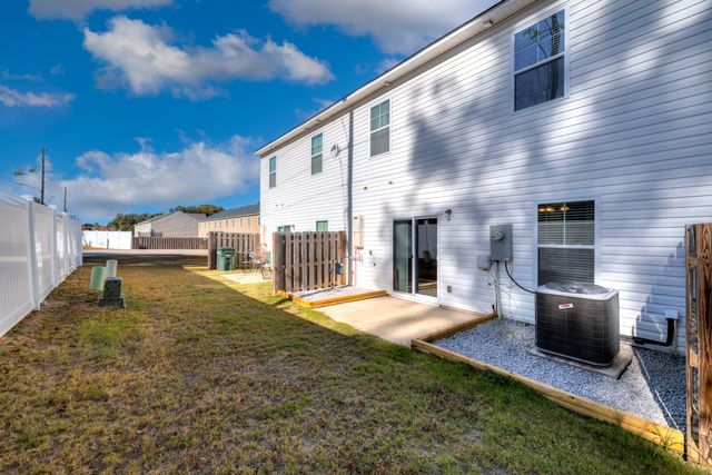 1866 Gabriel Lane, Sumter, SC 29150