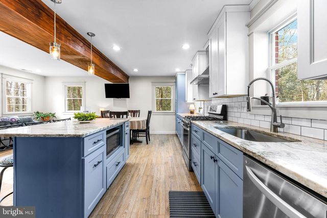 6204 EBENEZER RD, Middle River, MD 21220