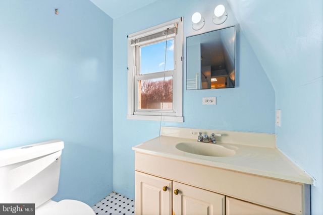 6204 EBENEZER RD, Middle River, MD 21220