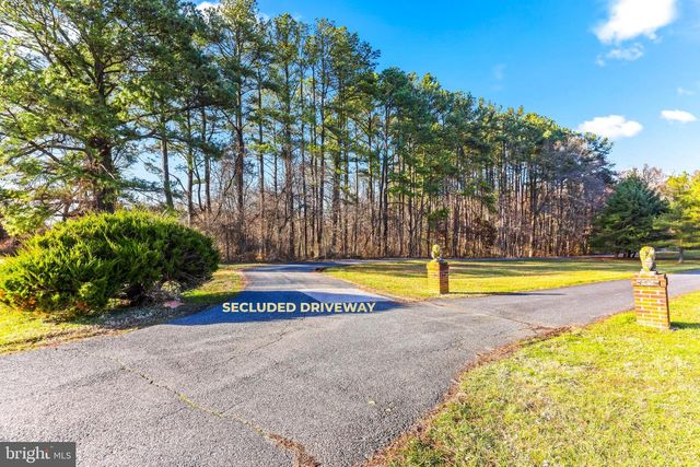 6204 EBENEZER RD, Middle River, MD 21220