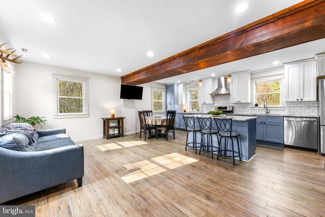 6204 EBENEZER RD, Middle River, MD 21220