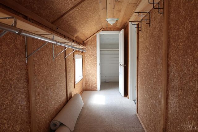 6916 Noble Avenue, Cincinnati, OH 45239