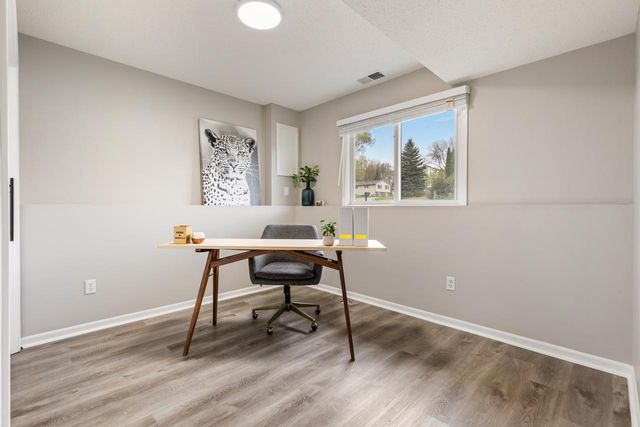 10307 Englewood Drive, Eden Prairie, MN 55347