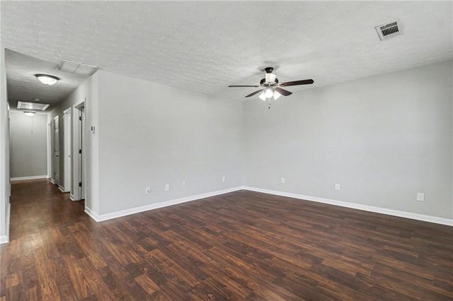 2329 Glebe Court, Hampton, GA 30228