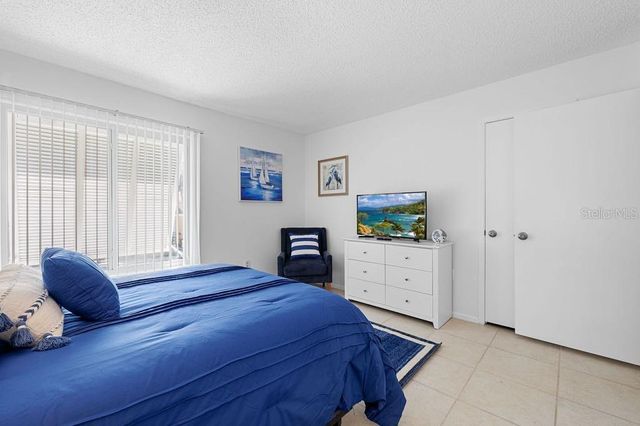 3595 41ST LANE S J, St Petersburg, FL 33711
