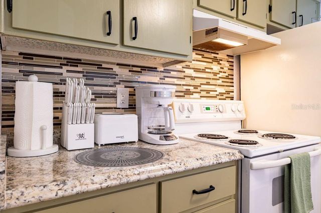 3595 41ST LANE S J, St Petersburg, FL 33711