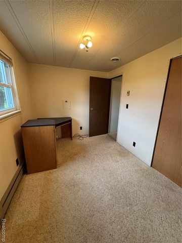 4272 Reid Road, Swartz Creek, MI 48473