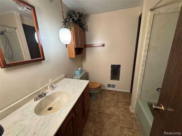 4272 Reid Road, Swartz Creek, MI 48473