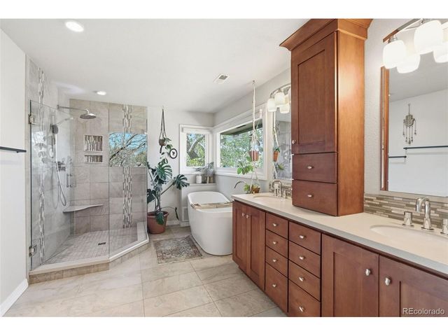 5413 Saratoga Cir, Fort Collins, CO 80526