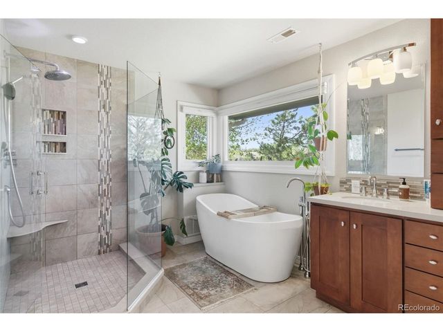 5413 Saratoga Cir, Fort Collins, CO 80526