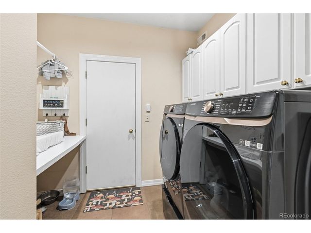5413 Saratoga Cir, Fort Collins, CO 80526