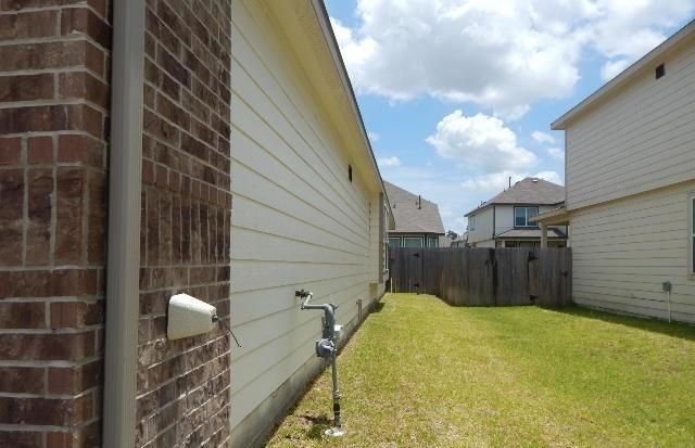 4516 Danielle Gardens Lane, Conroe, TX 77304