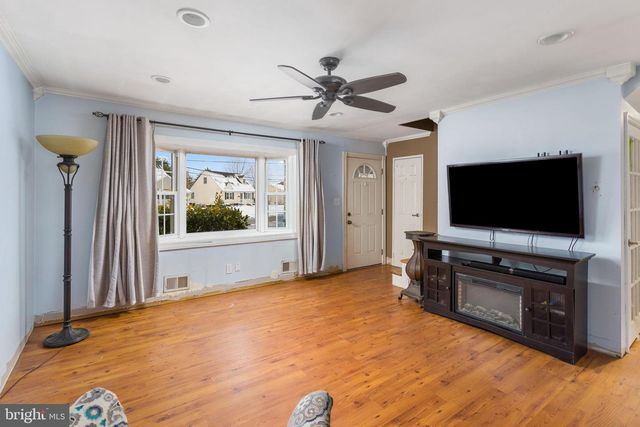 129 GARY DRIVE, Hamilton, NJ 08690