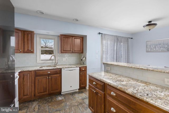 129 GARY DRIVE, Hamilton, NJ 08690