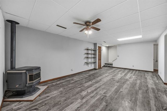 2750 Lynn Drive, Marion, IA 52302