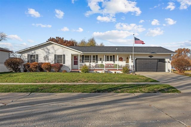 2750 Lynn Drive, Marion, IA 52302