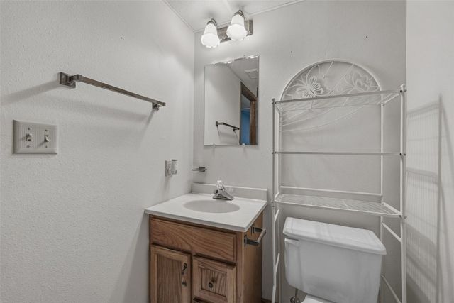 2750 Lynn Drive, Marion, IA 52302