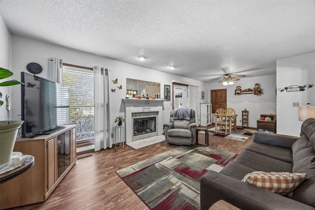 2750 Lynn Drive, Marion, IA 52302