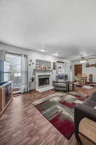 2750 Lynn Drive, Marion, IA 52302