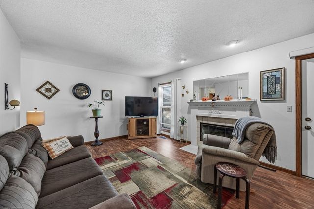 2750 Lynn Drive, Marion, IA 52302